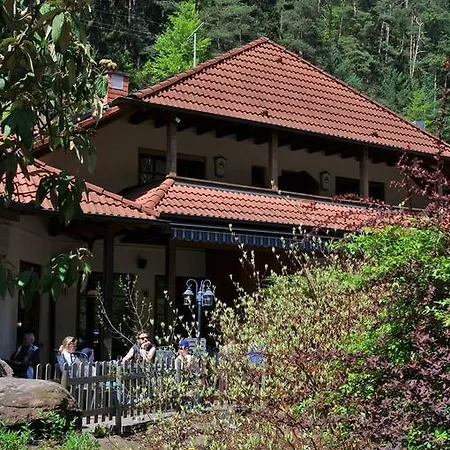 Landgasthof Am Teufelstisch 3* Hinterweidenthal