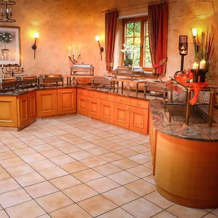 Landgasthof Am Teufelstisch ゲストハウス 3*