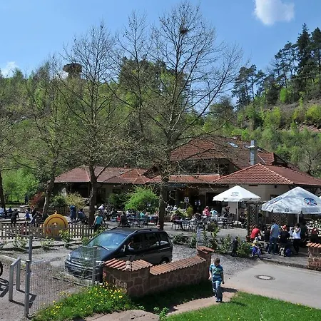 ゲストハウス Landgasthof Am Teufelstisch